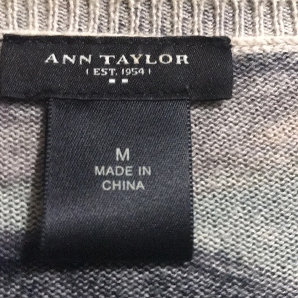 Ann Taylor Cardigan sweater. Black/ Tan / Green abstract print - like new! - Picture 2 of 3